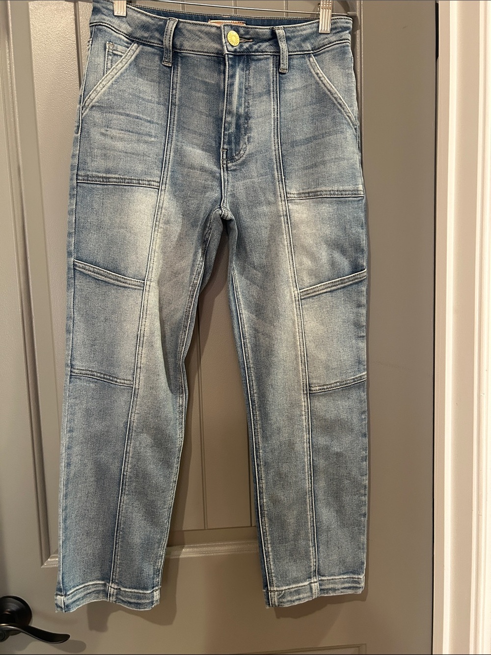 Kut from the Kloth Light Blue Paneled Ankle Jeans